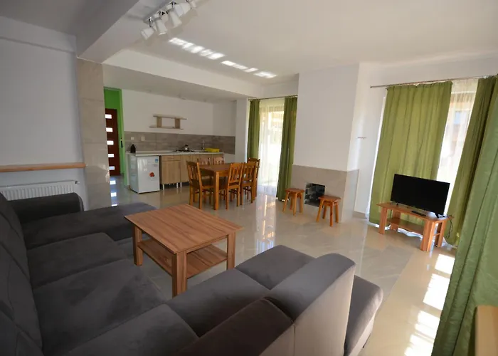 Domyletnie 8e Dom 86m2 Z Ogrodzona Dzialka * Sarbinowo